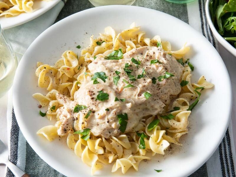 Slow Cooker Chicken Tetrazzini
