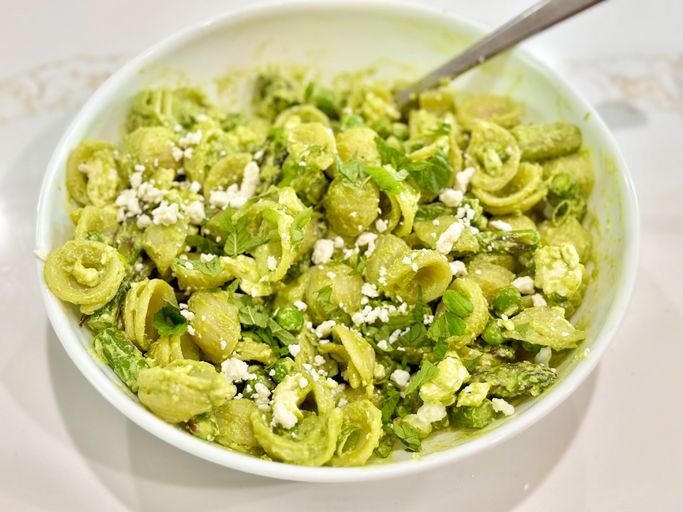 Green Goddess Pasta Salad Is the Only Thing We’re Bringing to Potlucks