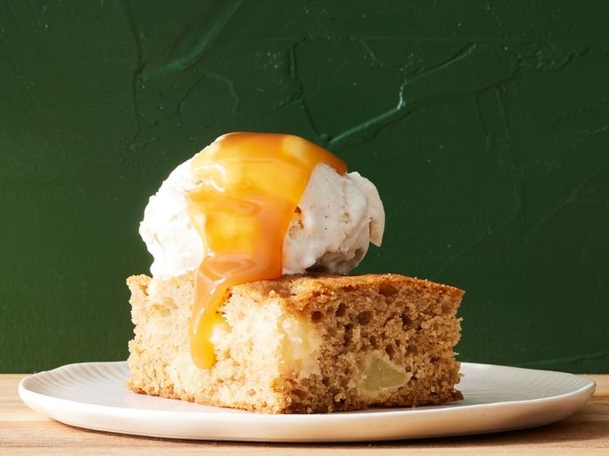 Apple Cake