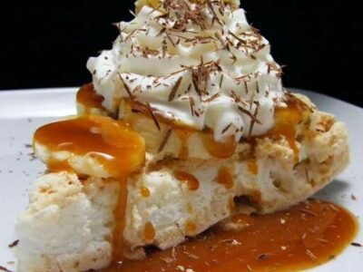 Banoffee Pavlova