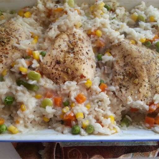 Campbell's Cheesy Chicken and Rice Casserole