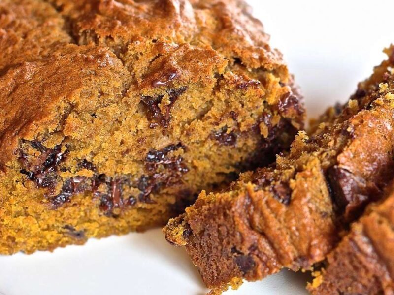 Easy Pumpkin Chocolate Chip Bread