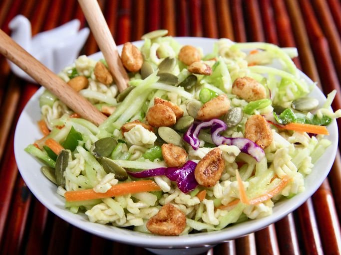 Broccoli and Ramen Noodle Salad